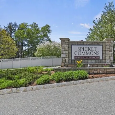 Buy this 1 bed condo on 21 Hampshire Road in Methuen, MA 01844