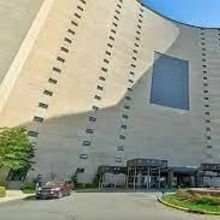 Image 1 - Troy Towers, 380 Mountain Road, Union City, NJ 07087, USA - Condo for sale