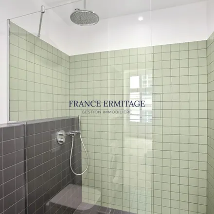 Image 4 - 5 Rue de la Banque, 75002 Paris, France - Apartment for rent
