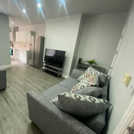 Rent this 7 bed townhouse on 34 Sharrow Street in Sheffield, S11 8BY