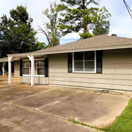 Buy this 3 bed house on 1177 Evergreen Street in Bawcomville, Ouachita Parish