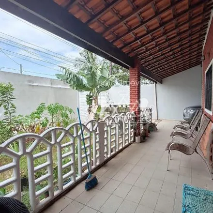 Buy this 3 bed house on Alameda Diogo Botelho in Jardim Brasil, Caraguatatuba - SP