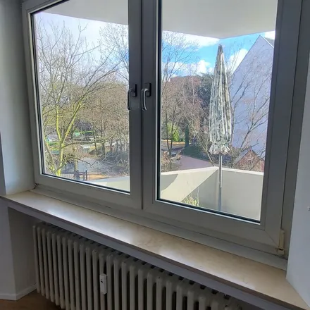 Rent this 2 bed apartment on Bertramstraße 105 in 51103 Cologne, Germany