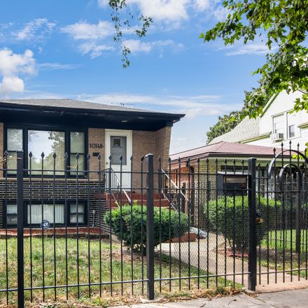 Rent this 3 bed house on 10148 South Peoria Street in Chicago, IL 60643