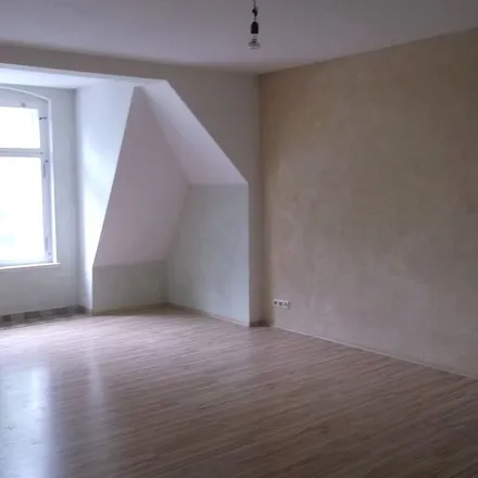 Rent this 3 bed apartment on Emmerichstraße 61 in 02826 Görlitz, Germany