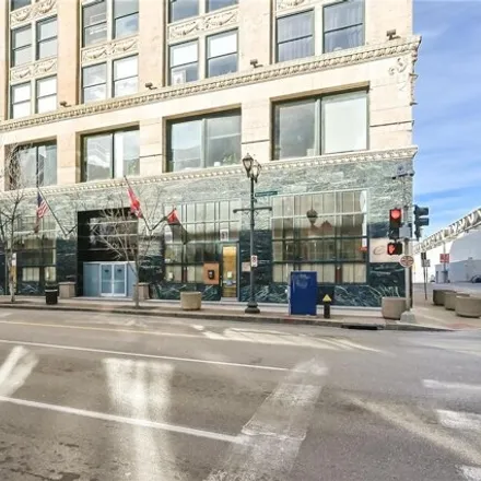 Image 2 - Banker's Lofts, 901 Washington Avenue, St. Louis, MO 63103, USA - Condo for sale