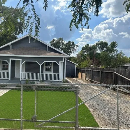 Image 1 - 4 West 13th Street, Merced, CA 95341, USA - House for sale