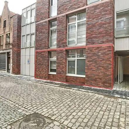 Rent this 2 bed apartment on Res. Augustijnenhof 2B in Hoedenmakersstraat 2B, 8000 Bruges