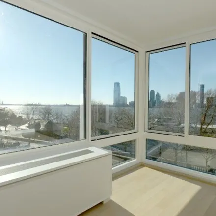 Rent this 3 bed condo on River & Warren in 22 River Terrace, New York