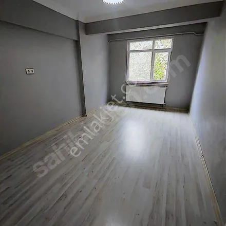 Rent this 2 bed apartment on Menderes Caddesi in 41180 Kartepe, Turkey