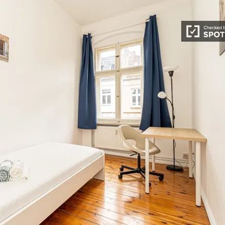 Image 3 - Bornholmer Straße 16, 10439 Berlin, Germany - Room for rent