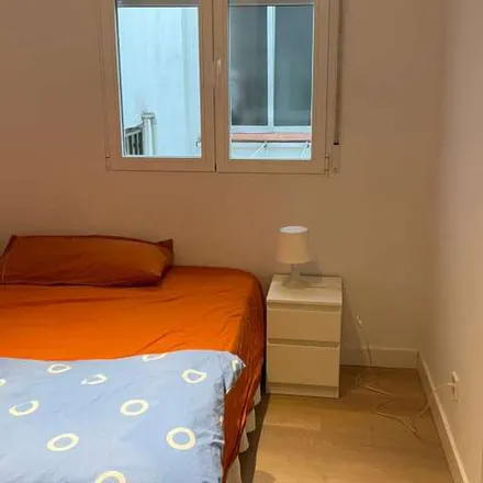 Image 5 - Calle de Hernani, 15, 28020 Madrid, Spain - Apartment for rent