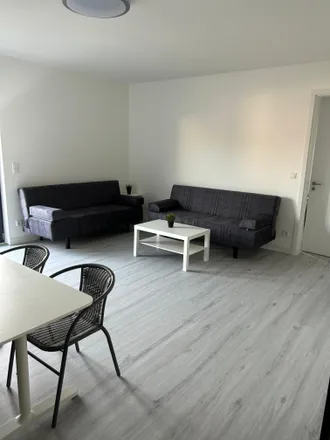 Rent this 4 bed apartment on Spandauer Straße 130 in 14612 Falkensee, Germany