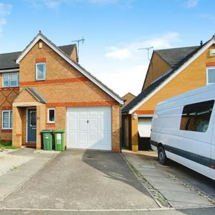 Buy this 3 bed house on Darien Way in Braunstone Town, LE3 3SW