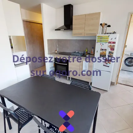 Rent this 3 bed apartment on 8 Rue Hippolyte Müller in 38100 Grenoble, France