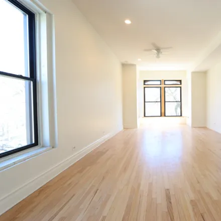 Image 3 - 800 S Loomis Street - Apartment for rent