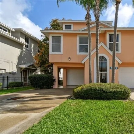 Image 5 - 2541 Bay Boulevard, Indian Rocks Beach, Pinellas County, FL 33785, USA - House for sale
