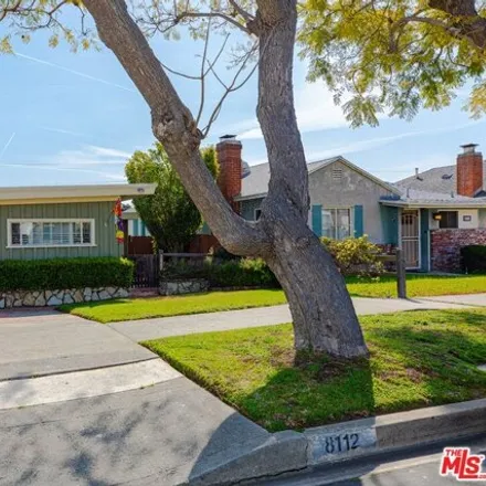 Image 1 - 8112 Holy Cross Place, Los Angeles, CA 90045, USA - House for sale