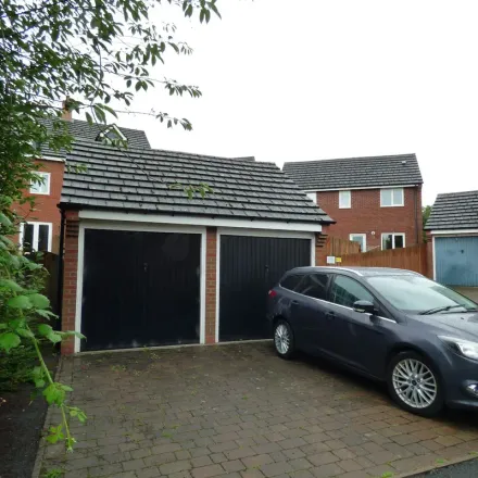 Image 2 - The Saplings, Madeley, TF7 5UJ, United Kingdom - Townhouse for rent