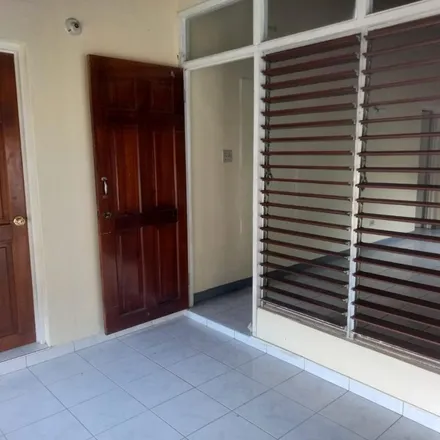 Image 3 - City Plumbing & Hardware Services, Milford Road, Springfield, Kingston, Jamaica - Apartment for rent