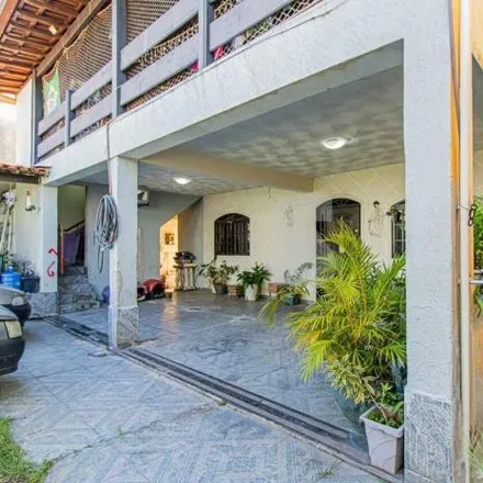 Buy this 6 bed house on Rua Natal Veronez in Sede, Contagem - MG