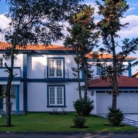 Buy this 3 bed house on Paseo De Los Abetos in Colonia Juárez, 52046 Fraccionamiento y Club de Golf los Encinos