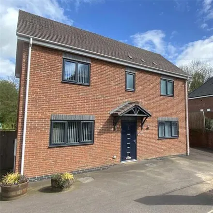 Buy this 3 bed house on Sunnyside Road in Ketley Bank, Oakengates