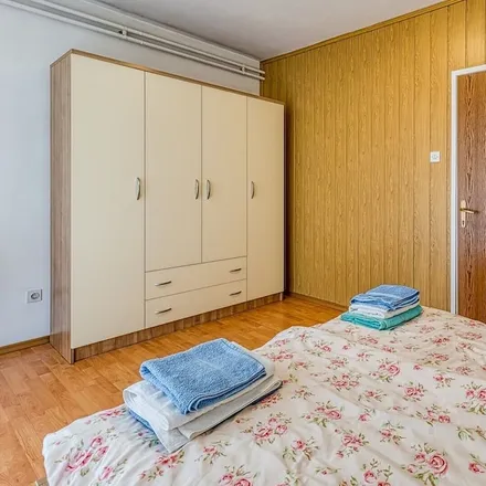 Image 6 - 52465 Tar, Croatia - Apartment for rent