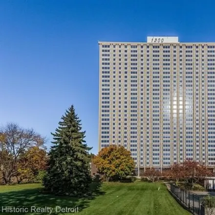 Buy this 1 bed condo on 1300 Lafayette East Cooperative in 1300 Navarre Place, Detroit