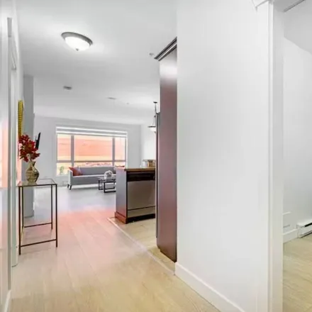 Image 1 - Surrey, BC V3T 0E1, Canada - Apartment for rent