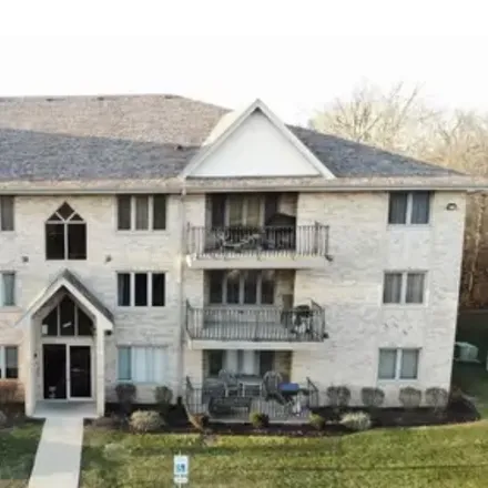 Buy this 2 bed house on 5150 Shadow Creek Drive in Oak Forest, IL 60452