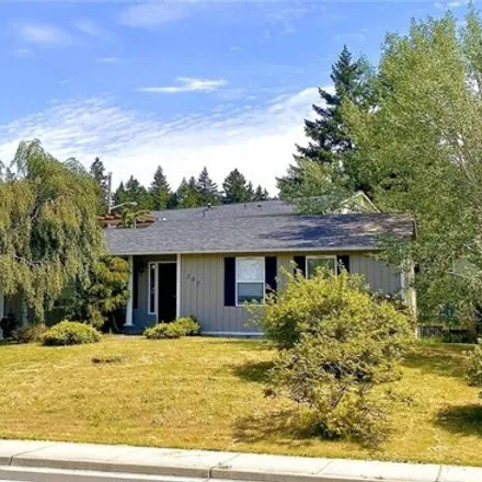 Rent this 3 bed house on 350 Lebo Boulevard in Sheridan Park, Bremerton