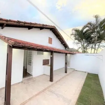 Buy this 2 bed house on Rua Shigemassa Otta in Jardim Sul, São José dos Campos - SP