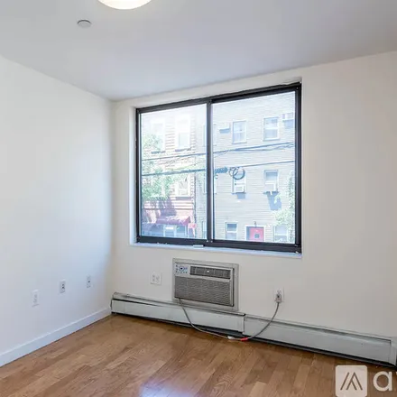 Image 6 - 924 Metropolitan Ave, Unit 205 - Apartment for rent