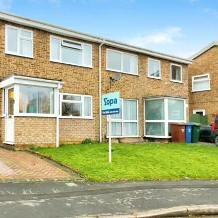 Buy this 3 bed duplex on Meadow View in Banbury, OX16 9SS