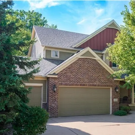 Image 2 - 2249 Gervais Hills Drive, Little Canada, Ramsey County, MN 55117, USA - House for sale