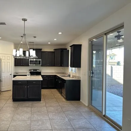Image 4 - 13282 West Tether Trail, Maricopa County, AZ 85383, USA - House for rent