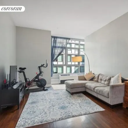 Image 2 - 50-09 2nd Street, New York, NY 11101, USA - Condo for sale