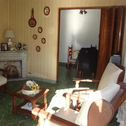 Image 1 - Pastor Ferreyra 4202, Villa General Balcarce, B1828 HGV Remedios de Escalada, Argentina - House for sale