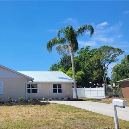 Rent this 3 bed house on 4066 Longhorn Drive in Sarasota County, FL 34233