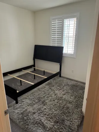 Rent this 1 bed room on Volcano Way in Jurupa Valley, CA 92509