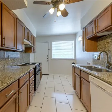 Image 7 - 11104 Valleydale Dr Apt C, Dallas, Texas, 75230 - Condo for sale