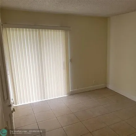 Image 7 - 3028 Northwest 118th Drive, Coral Springs, FL 33065, USA - Condo for rent