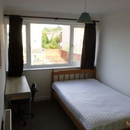 Image 4 - Innisfree, 50 Sylvan Road, Exeter, EX4 6EY, United Kingdom - Apartment for rent