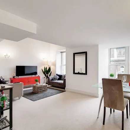 Rent this 2 bed apartment on Block G1 - Mounting Shed / The Gun in Carriage Street, London