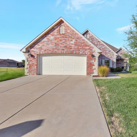 Image 2 - Brandies Boulavard, Bel Aire, KS 67220, USA - Townhouse for sale