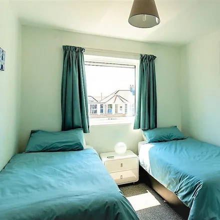 Image 5 - Newquay, TR7 1TQ, United Kingdom - Apartment for rent