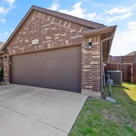 Image 2 - 2123 Sierra Pelada Drive, Fort Worth, TX 76131, USA - House for sale