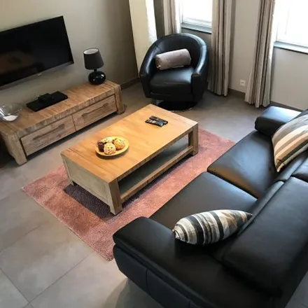 Rent this 5 bed apartment on Rue Calus 4 in 1410 Waterloo, Belgium