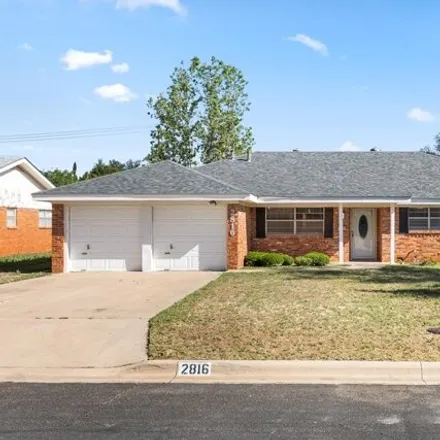 Buy this 3 bed house on 2926 West Shandon Avenue in Midland, TX 79705